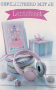 Tablet, roze koptelefoon, cadeautje met lint, tekst "Gefeliciteerd met je Lentefeest". Decoratief opgesteld met meringues.