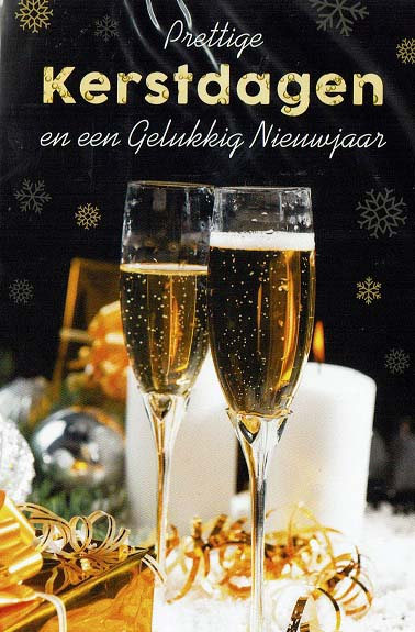 Kerstkaart met gevulde champagne glazen