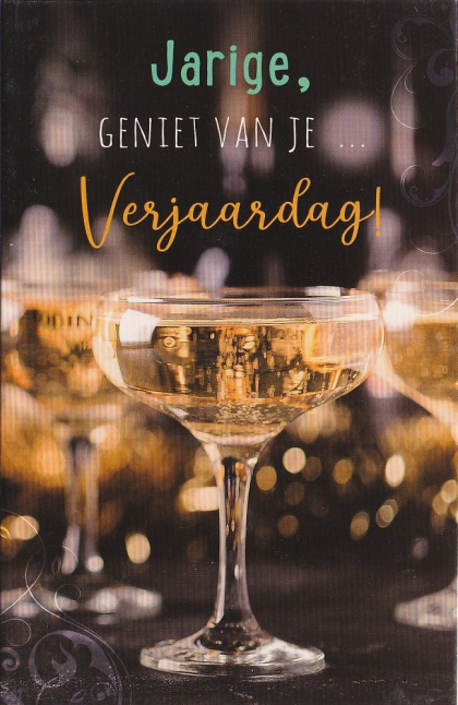 verjaardagskaart met glazen