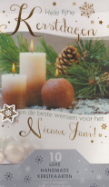 Luxe nostalgische kertskaart met kerstballen en kaarsjes